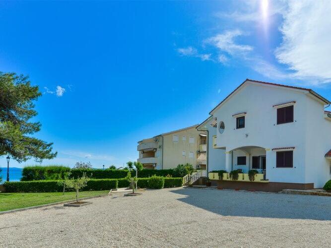 Apartments In House Liveric, In Vir At The Beach المظهر الخارجي الصورة
