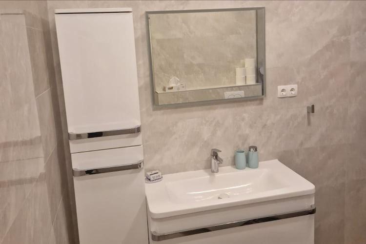 Apartments In House Liveric, In Vir At The Beach المظهر الخارجي الصورة